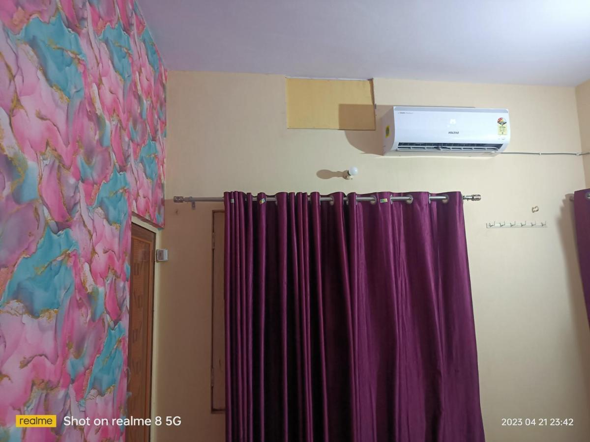 Maa Gauri Paying Guest House バラナシ エクステリア 写真